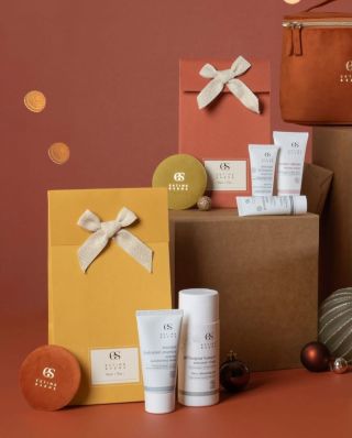 Hledáte dárek na poslední chvíli? Běžte rychle do svého salonu pro vánoční krabičky a kapsičky estime&sens, přemýšlejte,...